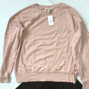Distressed sweatshirt in pink and free GWP